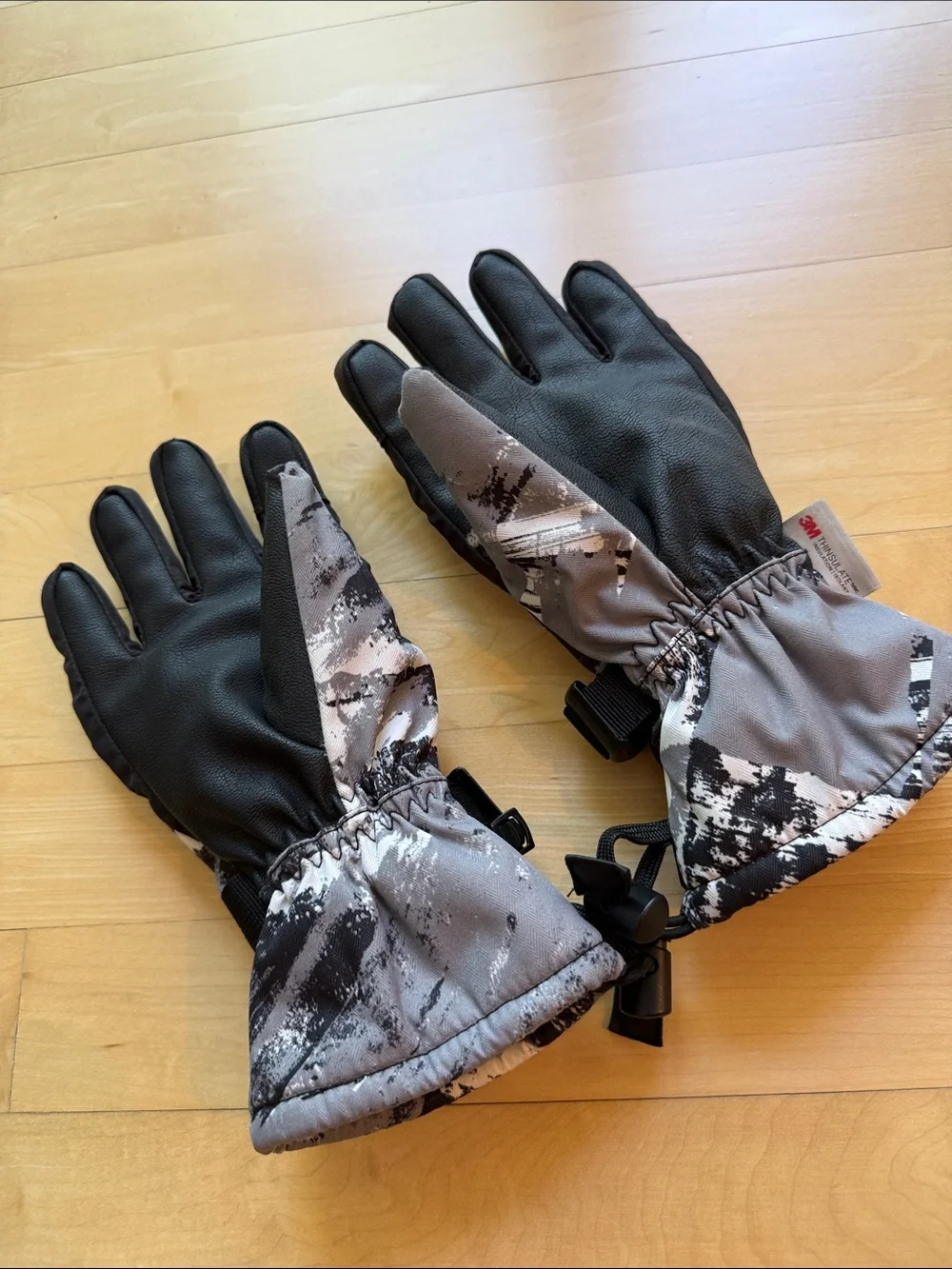 Kids’ Insulated Black and Gray Winter Gloves